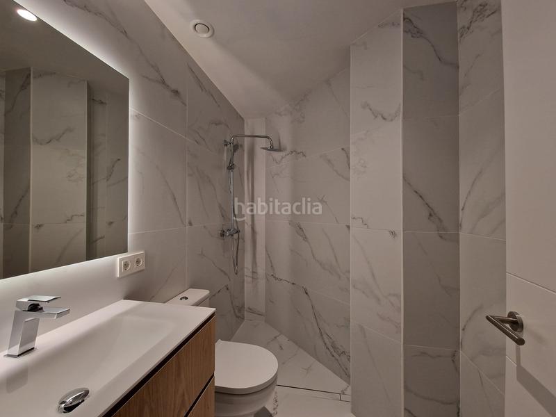 Foto 43ba380e-a31c-47f5-8612-00916c1bb59d. Penthouse with heating in Eixample Nord Girona