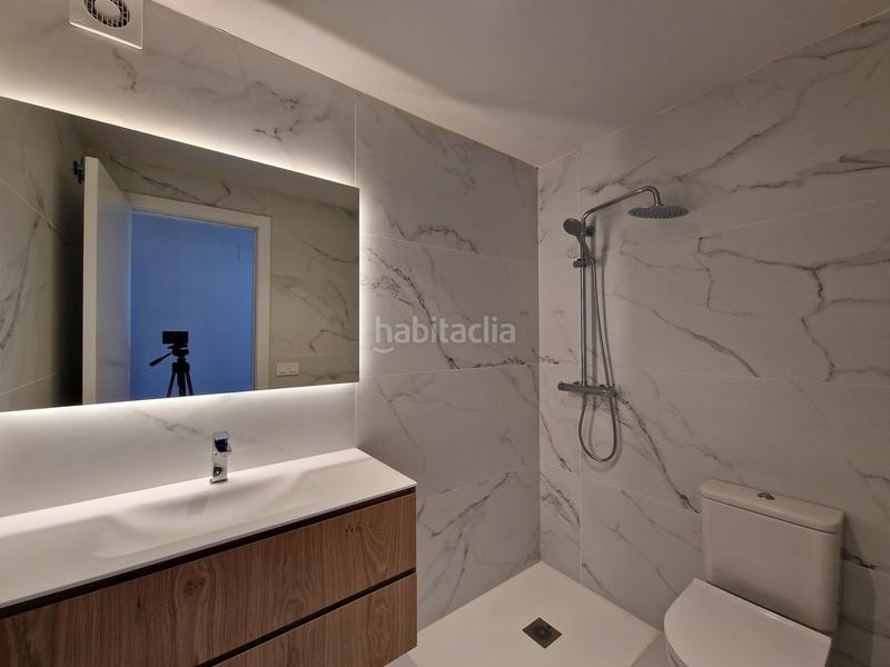 Foto 5c70303b-dda9-4588-9cb3-8613d117c1d0. Penthouse with heating in Eixample Nord Girona