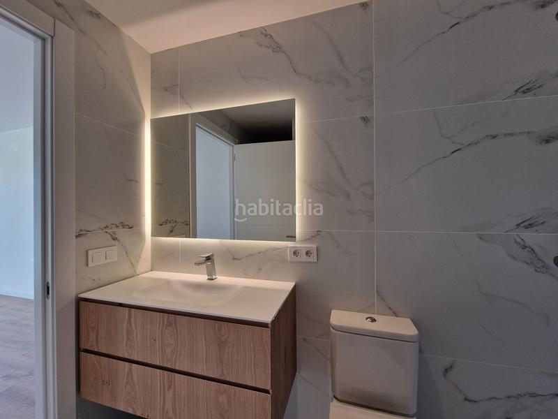 Foto 8456749e-9e7e-4829-86b3-b59f00d34d8d. Penthouse with heating in Eixample Nord Girona