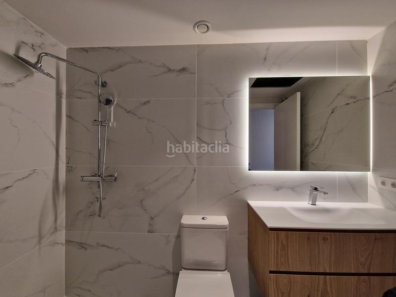 Foto ecd142da-efb3-4026-b1bb-550e892ede38. Penthouse with heating in Eixample Nord Girona