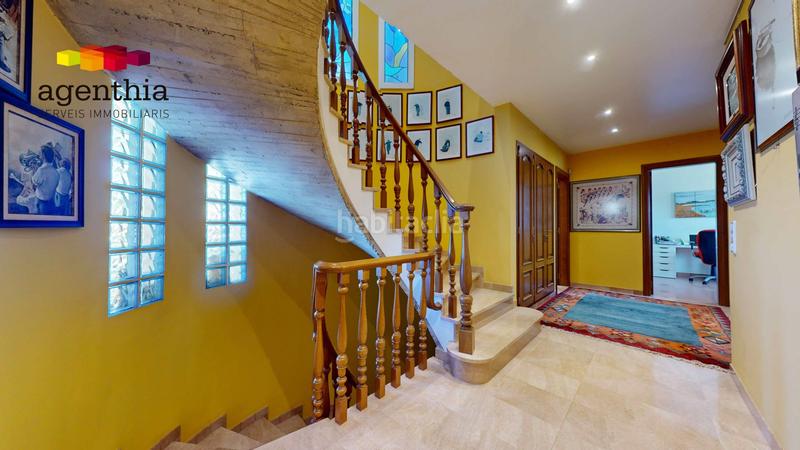 Foto 55742551-79f0-4e25-a675-362919b02113. Casa con riscaldamento parcheggio piscina in Sils