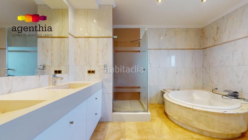 Foto ef4d9e90-946a-4d60-a2eb-faed2a4dbae0. Casa con riscaldamento parcheggio piscina in Sils