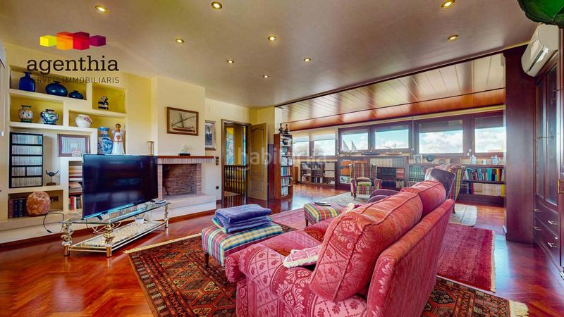 Foto f75dd04e-2a14-4ca7-8232-87cedc3ea4d3. Casa con riscaldamento parcheggio piscina in Sils