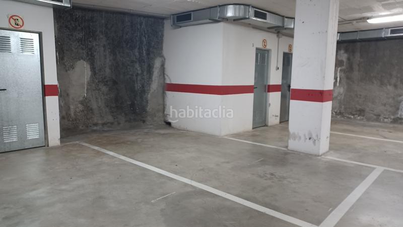 Foto 768ada1d-2dd1-464f-972c-a2ad96c00c69. Parking coche en Eixample Nord Girona