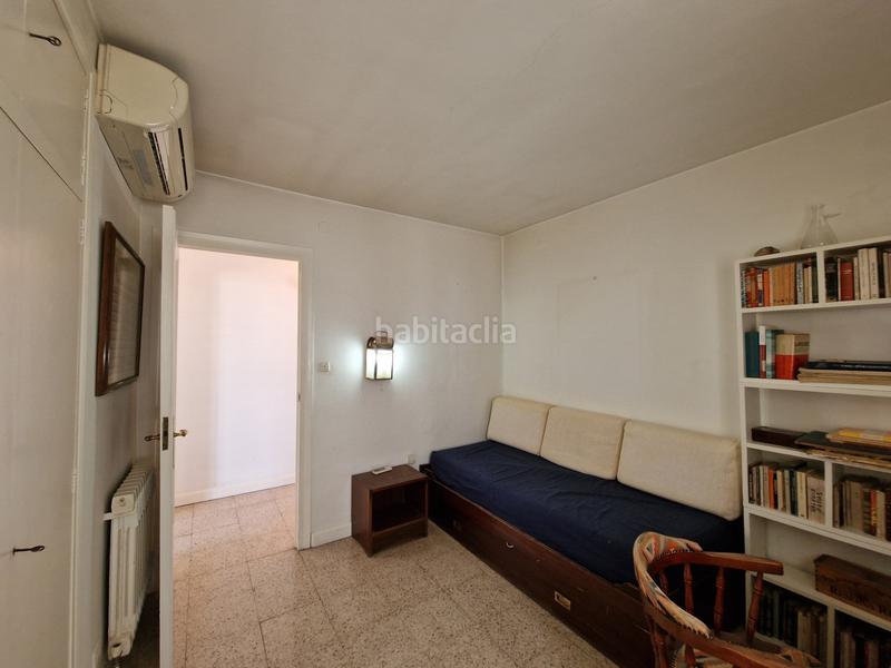 Foto 0c4b3f20-992c-4dab-b61c-c7a110a6c6d2. Àtic a Eixample Nord Girona