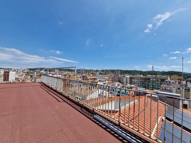 Foto 3b84adb1-32ad-486c-9748-754ca3e5b54c. Àtic a Eixample Nord Girona