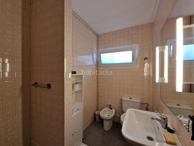 Foto 5a6fee34-1f8b-432c-aaba-afec450a97db. Àtic a Eixample Nord Girona