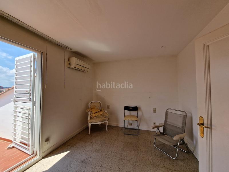 Foto f3a4bb93-1a4b-487e-9b3a-8832d27ecae1. Àtic a Eixample Nord Girona