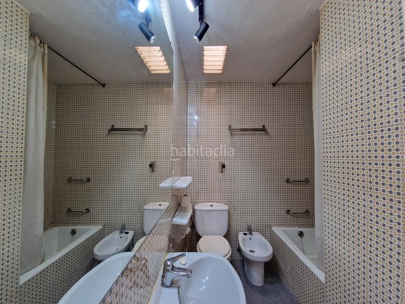 Foto 0716327e-bcdd-4204-89e1-d20b8a37545a. Penthouse with heating in Eixample Nord Girona