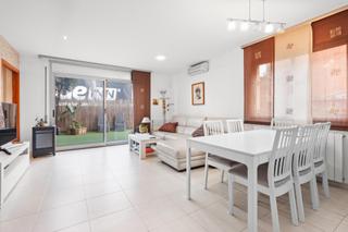 Casa aparellada  De joan alsina