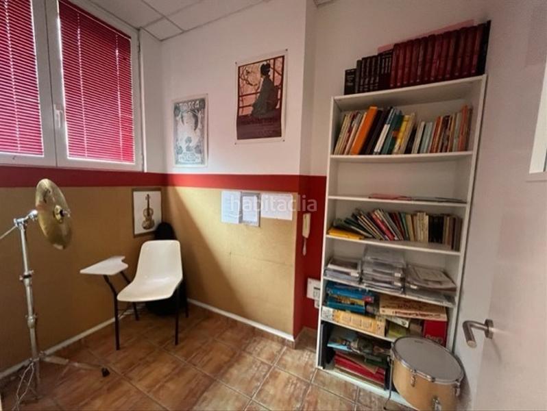 Foto aad69f0d-e7b9-4d85-824b-87f2e656972c. Local comercial en La Devesa Girona