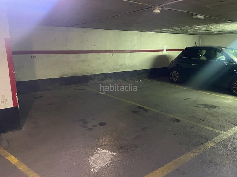 Foto 2bd129af-8a7f-4d7c-a5a6-7af6bee4136c. Posto auto in Eixample Nord Girona