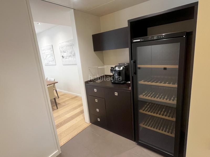 Foto 181fb016-dcb0-4411-aaca-0cd38408a701. Flat with heating parking in Eixample Nord Girona