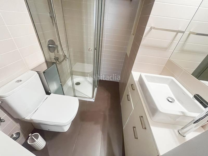 Foto 422269f4-b89d-4b9d-becb-f10d407893b8. Flat with heating parking in Eixample Nord Girona