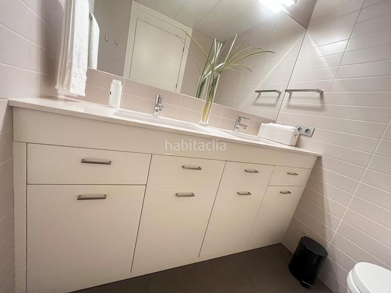 Foto 6f7f6c6e-086f-44eb-8a35-4792cb79aef6. Flat with heating parking in Eixample Nord Girona