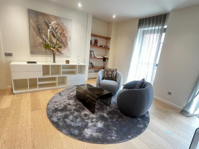 Foto ed4460cd-e7d8-46b3-81e9-21cabb996a30. Flat with heating parking in Eixample Nord Girona