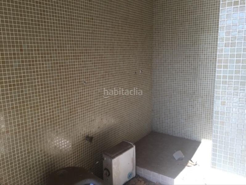 Foto 941d131b-8050-4bd1-a746-2c30639f0a53. Edificio en Anglès