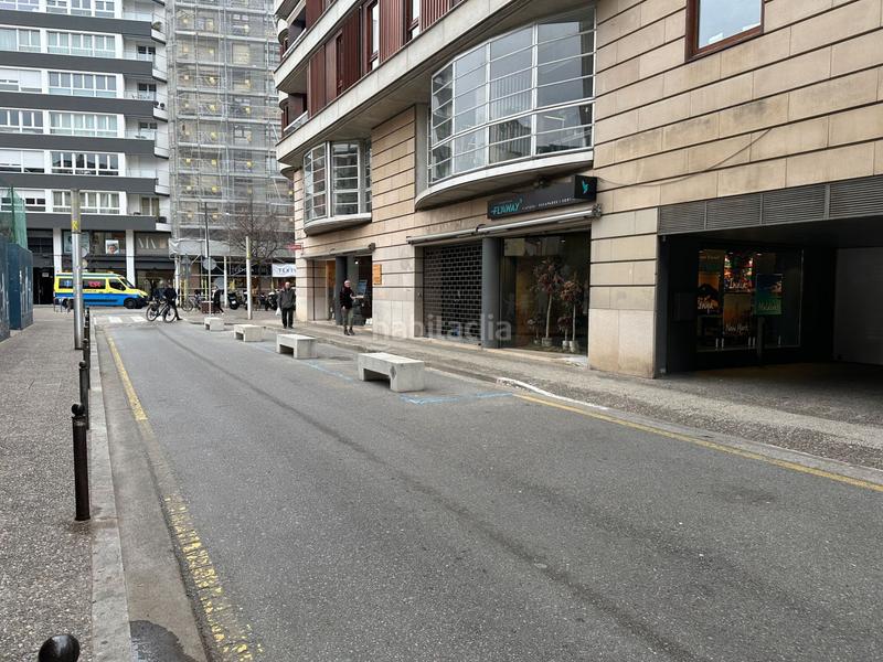 Foto 04a4bfa6-4cf9-4a96-82f3-0957bdb5f526. Car parking in Eixample Nord Girona