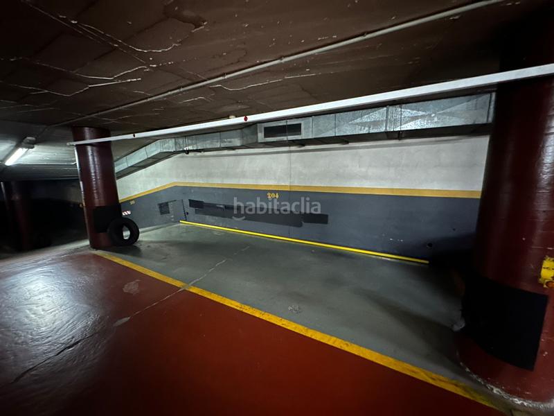 Foto 590d8683-9b01-4a4c-a084-d7c48d7adc87. Posto auto in Eixample Nord Girona