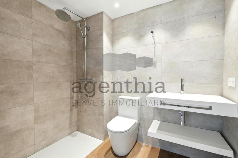 Foto 2049d8d8-f85b-499d-aa95-f9d950597a75. Appartamento 102m<sup>2</sup> in carrer migdia 124 in Eixample Sud-Migdia Girona