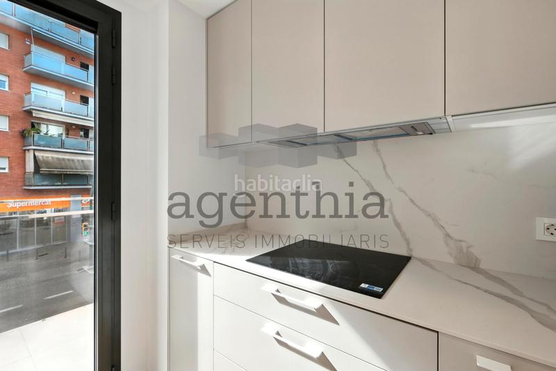Foto 46dc139c-d33c-48b3-9c43-6c4e39c9edf4. Appartamento 102m<sup>2</sup> in carrer migdia 124 in Eixample Sud-Migdia Girona