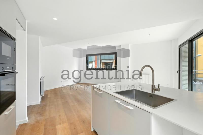 Foto 0bf8a9fc-5edd-4517-97fb-3521ce96a02e. Appartement 102m<sup>2</sup> dans carrer migdia 124 dans Eixample Sud-Migdia Girona