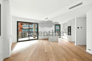 Flat in Carrer migdia 124