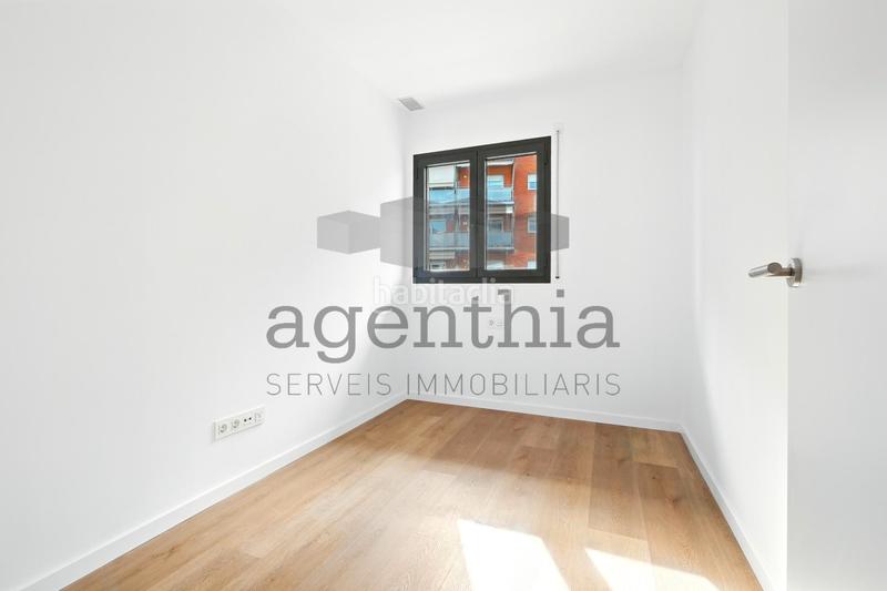Foto d939ee55-00ac-40b4-b52b-e65d44aef8d0. Pis 102m<sup>2</sup> a carrer migdia 124 a Eixample Sud-Migdia Girona