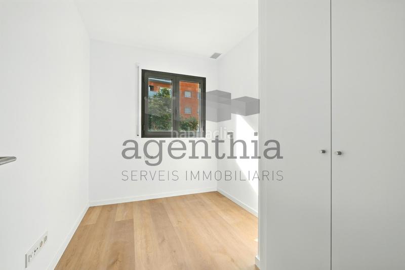 Foto 4ab8af01-50bc-4711-b256-ebac12c9a649. Piso 102m<sup>2</sup> en carrer migdia 124 en Eixample Sud-Migdia Girona