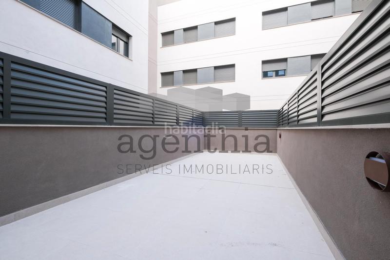 Foto 2bac6d88-c3ec-4904-837a-3eefa20ccdf9. Appartamento 106m<sup>2</sup> in carrer migdia 124 in Eixample Sud-Migdia Girona