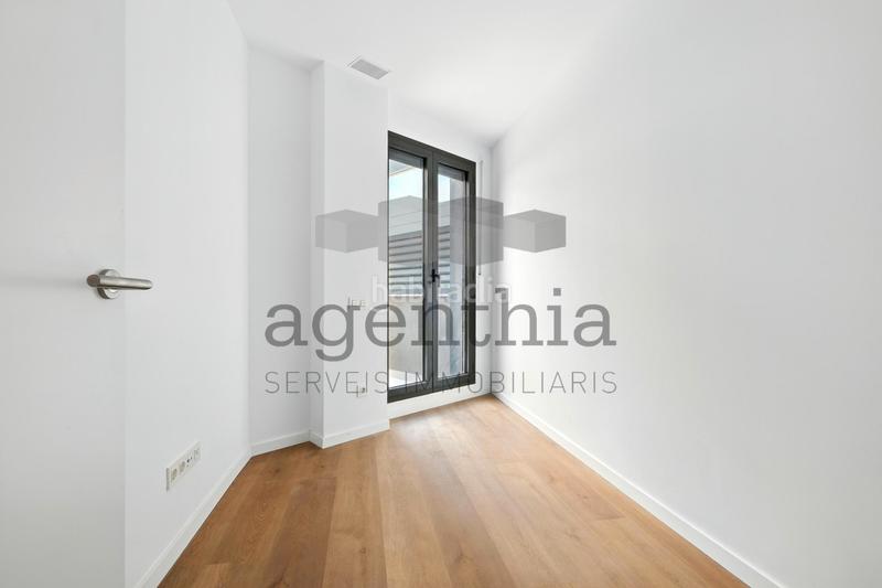 Foto a0ebbe47-8248-47af-910b-43b22317f22d. Appartamento 106m<sup>2</sup> in carrer migdia 124 in Eixample Sud-Migdia Girona