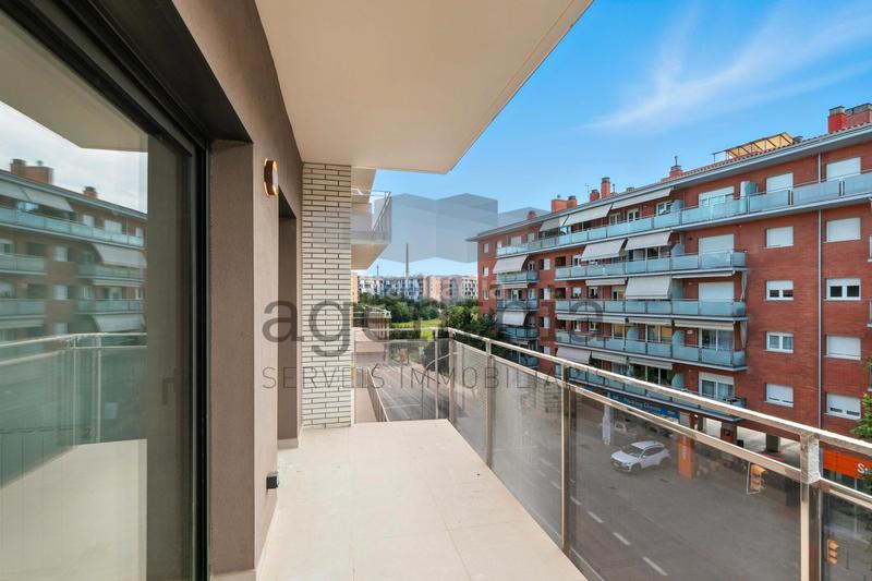 Foto 0c003b1a-17c8-4742-8a5a-a916e2d25c5a. Appartamento 106m<sup>2</sup> in carrer migdia 124 in Eixample Sud-Migdia Girona