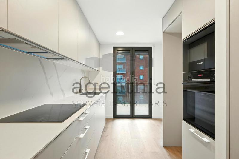 Foto 0de7150e-c6f0-4150-b6e2-34b411c873db. Appartamento 106m<sup>2</sup> in carrer migdia 124 in Eixample Sud-Migdia Girona