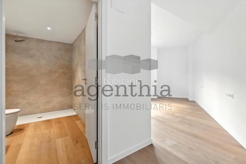 Foto 5e09ef8a-4305-4acb-8035-6bc6107ecfc8. Appartamento 106m<sup>2</sup> in carrer migdia 124 in Eixample Sud-Migdia Girona