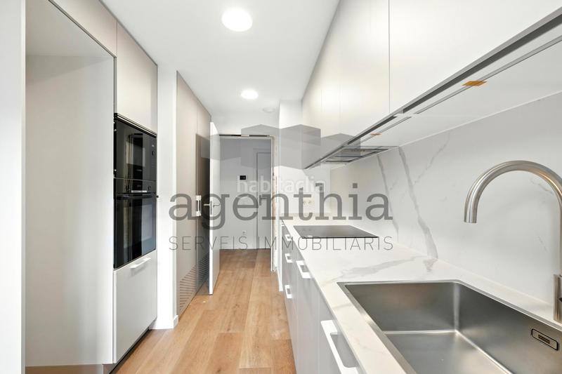 Foto d7921adb-590d-4fd9-a430-d2b06ee9c698. Appartamento 106m<sup>2</sup> in carrer migdia 124 in Eixample Sud-Migdia Girona