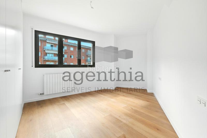Foto f0747863-309f-4273-b44b-215dbd2d9324. Appartamento 106m<sup>2</sup> in carrer migdia 124 in Eixample Sud-Migdia Girona