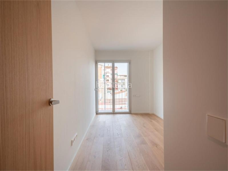 Foto 4a80263f-934d-4e6a-8471-85d32caea844. Appartamento 119m<sup>2</sup> in carrer migdia 63 in Eixample Sud-Migdia Girona