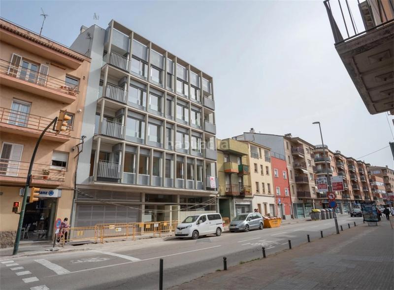 Foto 1e34698a-bb47-4526-b365-55dbcb65d942. Appartamento 119m<sup>2</sup> in carrer migdia 63 in Eixample Sud-Migdia Girona