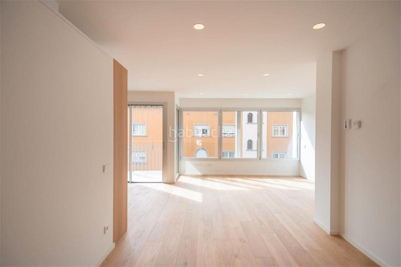Foto 6d992d31-47df-4f94-b7e1-3d532e16eeb1. Appartamento 119m<sup>2</sup> in carrer migdia 63 in Eixample Sud-Migdia Girona