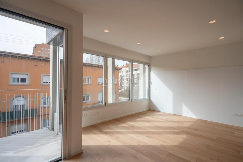 Foto f48102d4-ebc3-440a-a19a-acde0d874761. Appartamento 119m<sup>2</sup> in carrer migdia 63 in Eixample Sud-Migdia Girona