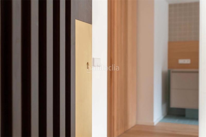 Foto d5a4ce10-96b3-4750-b7bd-5a14f999949c. Pis 119m<sup>2</sup> a carrer migdia 63 a Eixample Sud-Migdia Girona