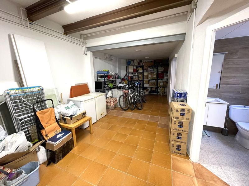 Foto 538a1d0e-4545-400c-b100-ca1c18d1f0dc. Casa adossada amb calefacció aparcament a Eixample Sant Feliu de Guíxols