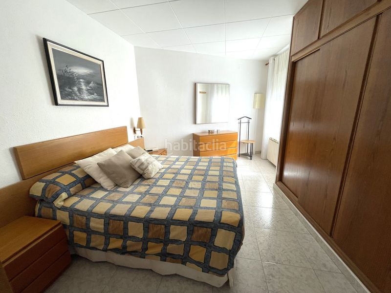 Foto 74f6e944-3289-4e57-a150-d0a597fc77a5. Casa adossada amb calefacció aparcament a Eixample Sant Feliu de Guíxols