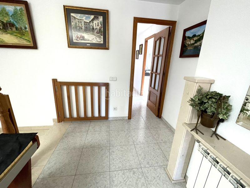 Foto c215b68d-2f91-43c9-9b70-2aa0e58503f9. Casa adossada amb calefacció aparcament a Eixample Sant Feliu de Guíxols