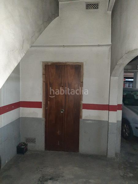 Foto 81464512-f32a-4937-b196-501dd4aa076b. Aparcament cotxe a Santa Eugenia Girona