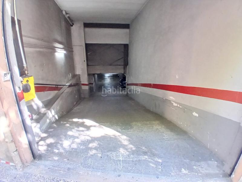 Foto e6066da2-405b-4a82-bb32-0575382a7d01. Car parking in Santa Eugenia Girona