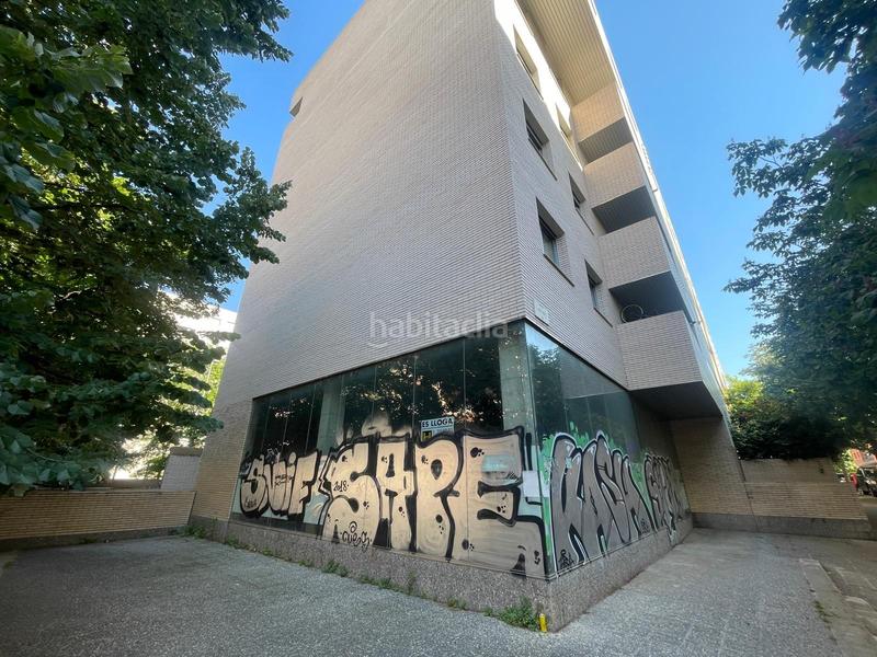 Foto ad4e1b28-641d-4a41-ae1d-b39b398c2863. Alquiler local comercial en Eixample Sud-Migdia Girona