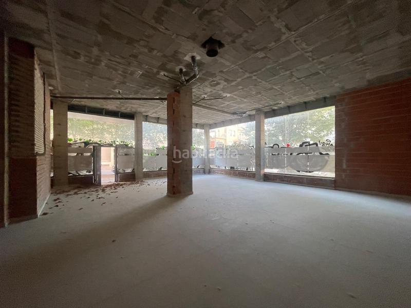 Foto 741ad5ae-0c02-446c-abf1-90aa821f55ce. Lloguer local comercial a Eixample Sud-Migdia Girona