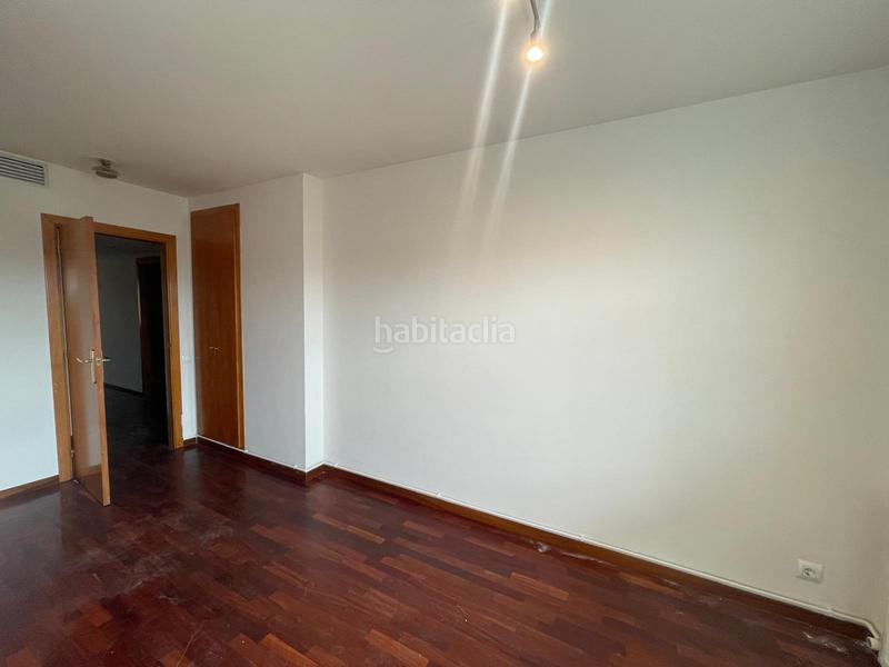 Foto 6747bb97-d2fc-4646-b9ea-45a7356bb37c. Location appartement avec chauffage dans Eixample Nord Girona
