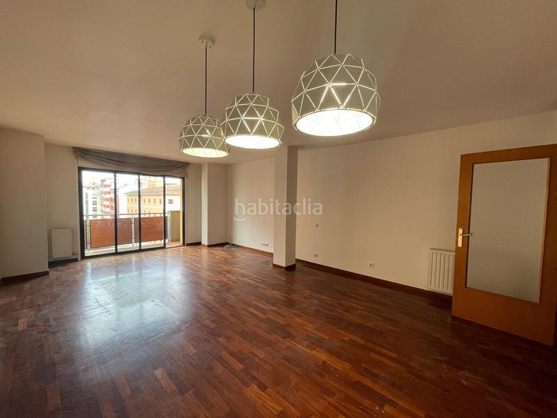 Foto 9581b5cc-ec81-405f-924c-8cfef2ded895. Location appartement avec chauffage dans Eixample Nord Girona